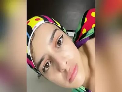 Fille Arabe Musulmane avec Hijab sur Folks Her Anus avec Extra
