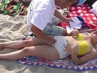 Massage sur la plage