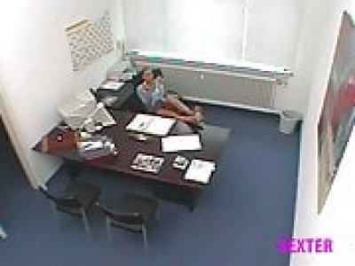 Collègue Beate baisée au bureau des impôts de Koeln