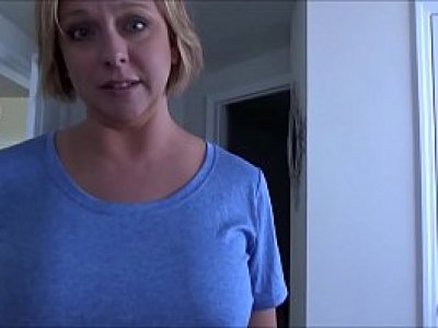 Une mère aide son fils après qu'il ait pris du Viagra - Brianna Beach - Mom Comes First 1080p