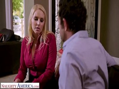 Naughty America - Big Cock Hero sauve le mariage de ses amis 720p