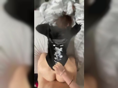 hoodie and ass out best combo