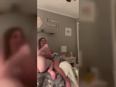 His gf caught him with two sluts trynna fuck him