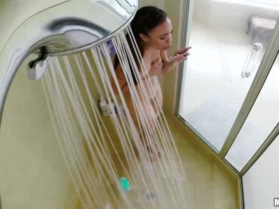 Facial POV pour Ebony Jogger