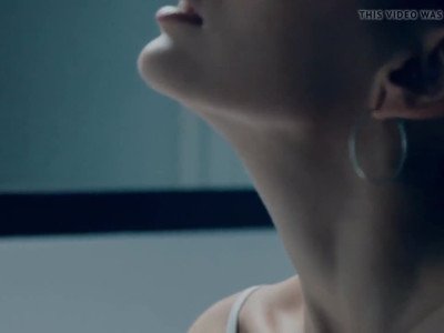 Une secrétaire latino aux gros seins veut baiser son patron : Free Porn 73 | xHamster