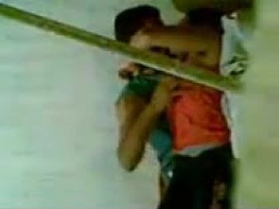 Arab couple fools around and it looks hot