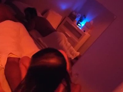 Massage parol par une pute thaïlandaise