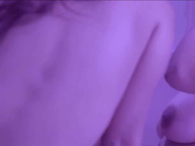 Une belle-mère indienne et sa belle-fille ont des relations sexuelles lesbiennes