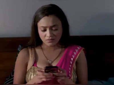 Habas ki pyasi paroshan ne Ek Ladke ko aur uski mummy ko Fas.