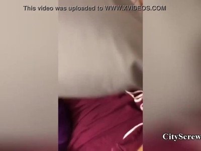 Baiser la chatte la plus serrée des adolescentes 80 sec 720p
