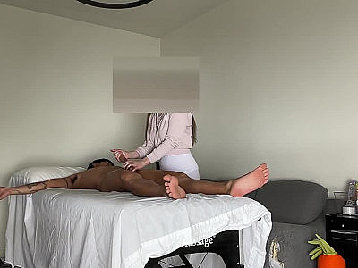 Legit Ukrainian RMT Giving into Asian Monster Cock 1st Appointment