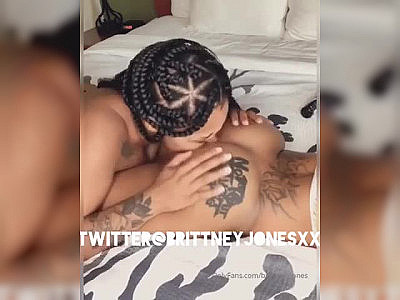 My best friend gives the best head